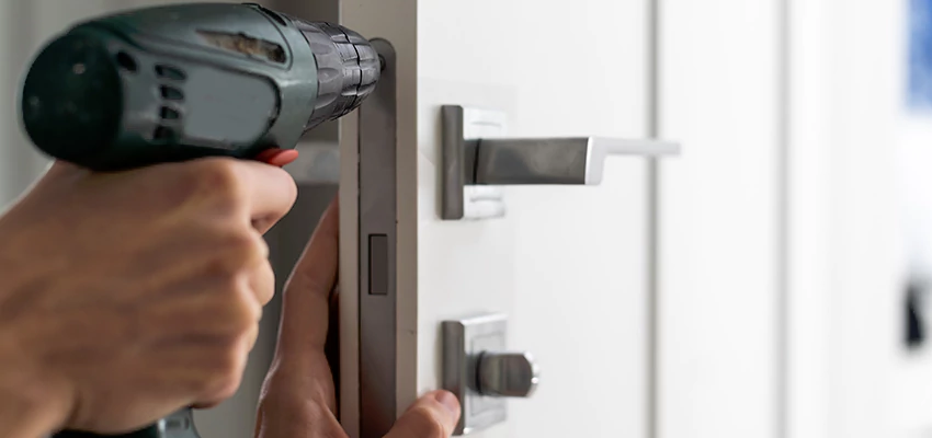 Locksmith For Lock Replacement Near Me in Fair Oaks, CA